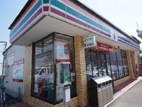 セブンイレブン郡山田村店まで750m