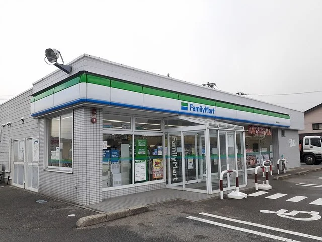 ファミリーマート潟上昭和店まで240m