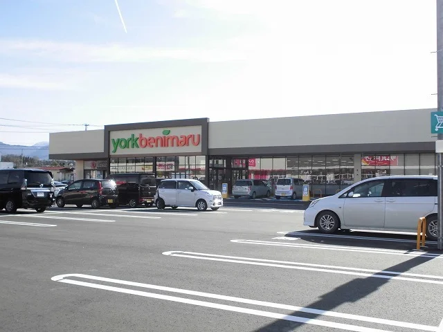 ヨークベニマル神町店まで700m