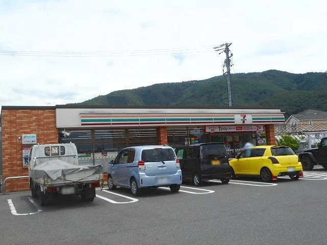 セブンイレブン　松本神田店まで100m