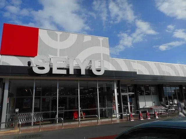 西友　元町店まで2200m