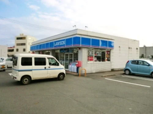 ローソン　三国山王店まで1800m