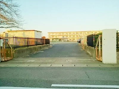 一宮市立　富士小学校まで180m