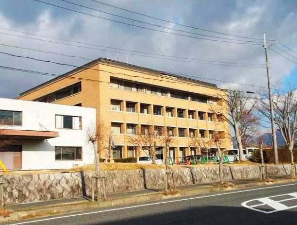 日野町役場まで1100m