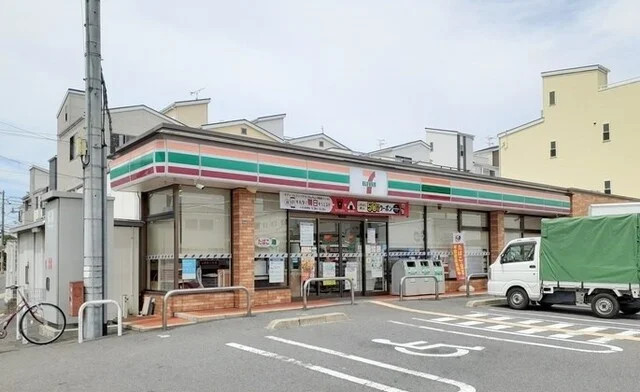 セブンイレブン様まで60m