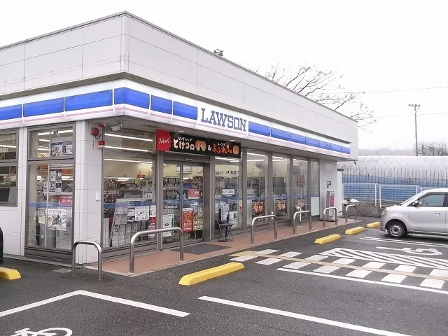 ローソン鳥取浜坂団地入口店まで240m