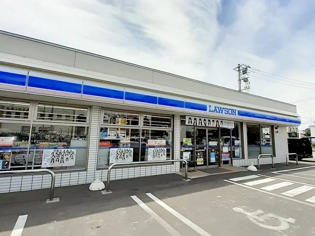 ローソン 函館柏木電車通店まで300m
