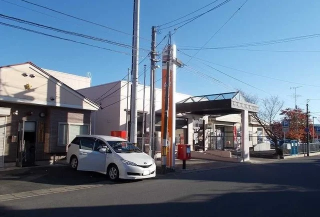 石越郵便局まで48m