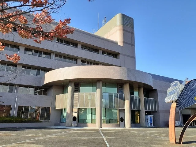 那珂市役所まで1200m