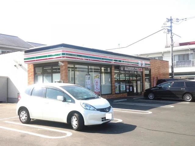 セブンイレブン水戸見川店まで450m