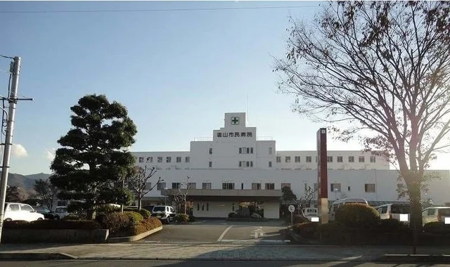 塩山市民病院まで900m