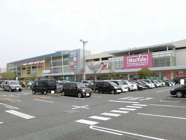 イオンタウン 大垣まで1300m