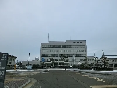 阿賀野市役所まで920m