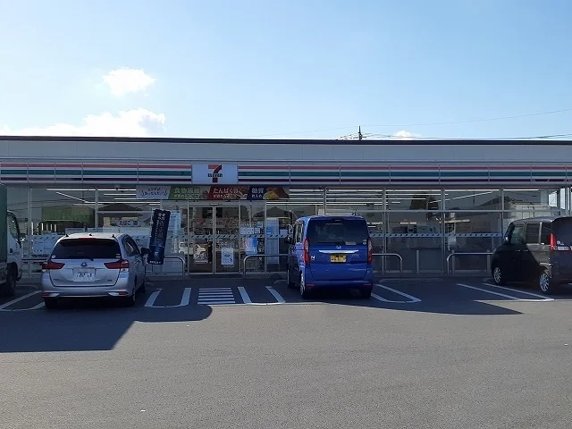 セブンイレブン壬生バイパス店まで500m