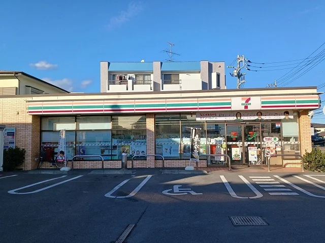 セブンイレブンまで450m