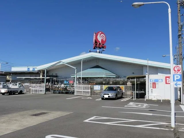 コメリハード＆グリーン北勢店まで450m