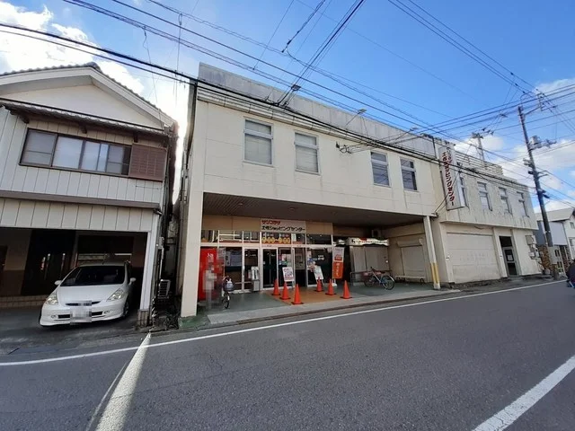 サンプラザ 土佐ショッピング店まで450m