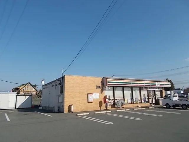 セブンイレブンまで420m