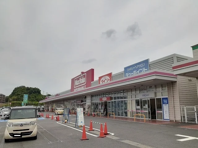 マックスバリュー亀山みずほ台店まで3800m