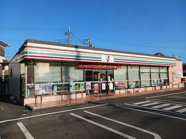 セブンイレブン富士市広見新町店まで92m