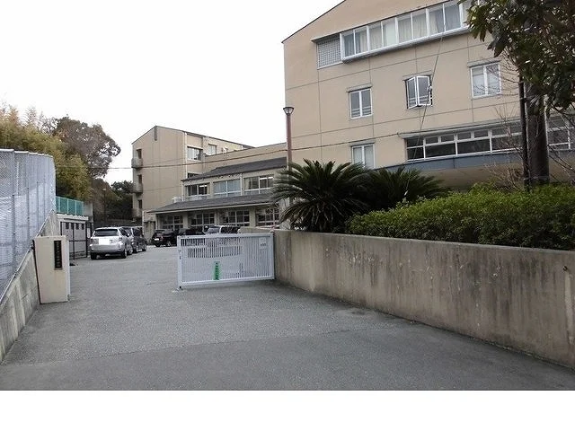 西宮市立上ヶ原中学校様まで170m