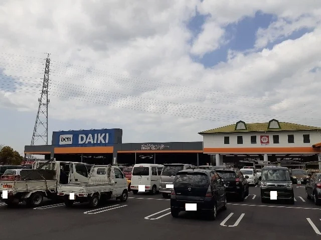 ダイキ新居浜店様まで1200m