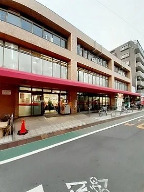 コモディイイダ東新町店まで518m
