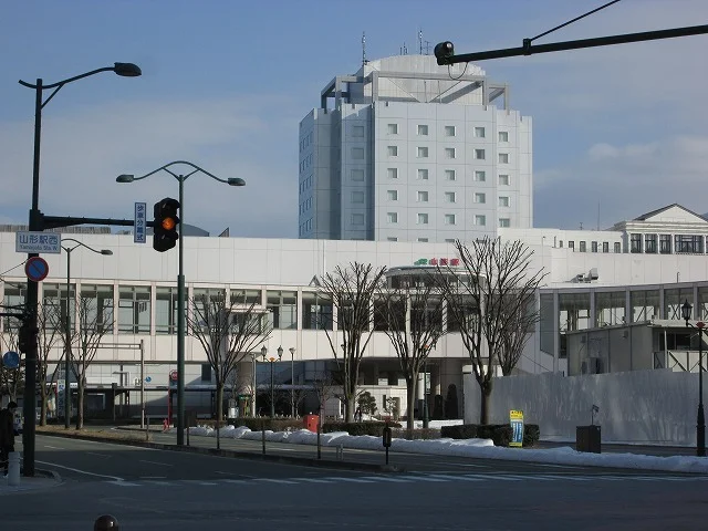 山形駅まで3120m