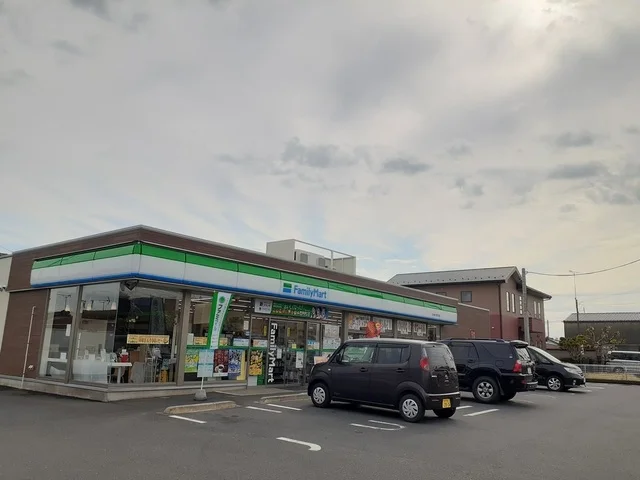 ファミマ 日立桜川四丁目店まで900m