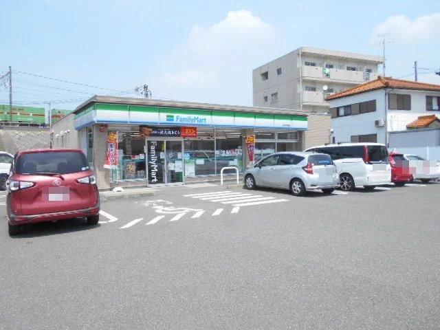 ファミリーマート瑞穂牛牧店まで850m