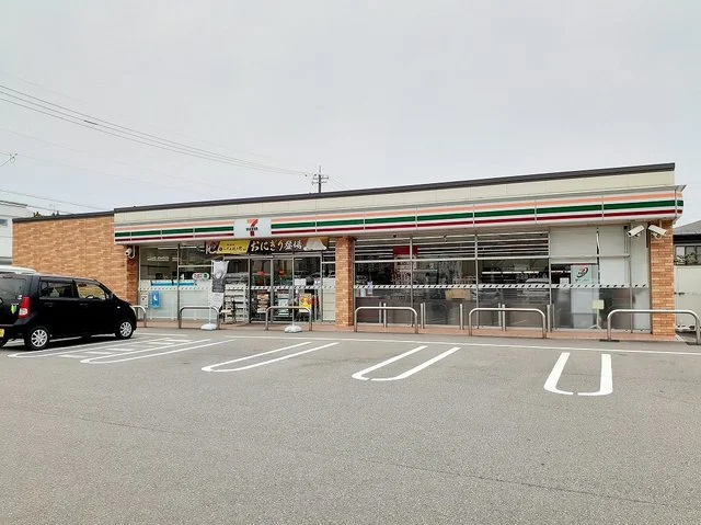 セブンイレブン金沢大額3丁目店まで241m