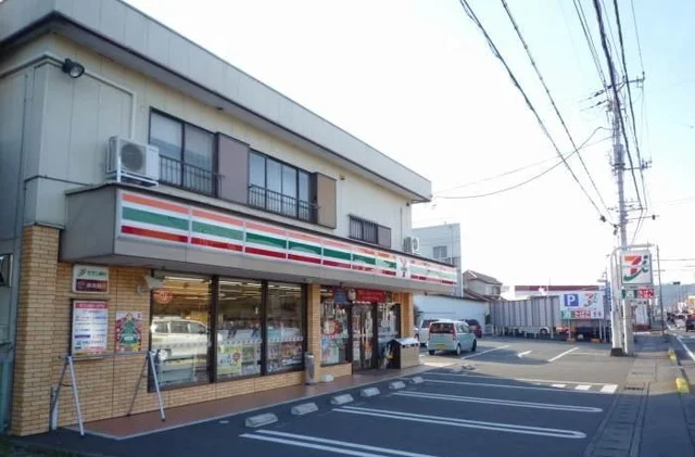 セブンイレブン大仁店まで500m