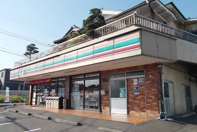 セブンイレブン沼津あしたか店まで300m