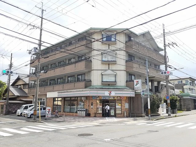 セブンイレブン　京都西賀茂店まで550m