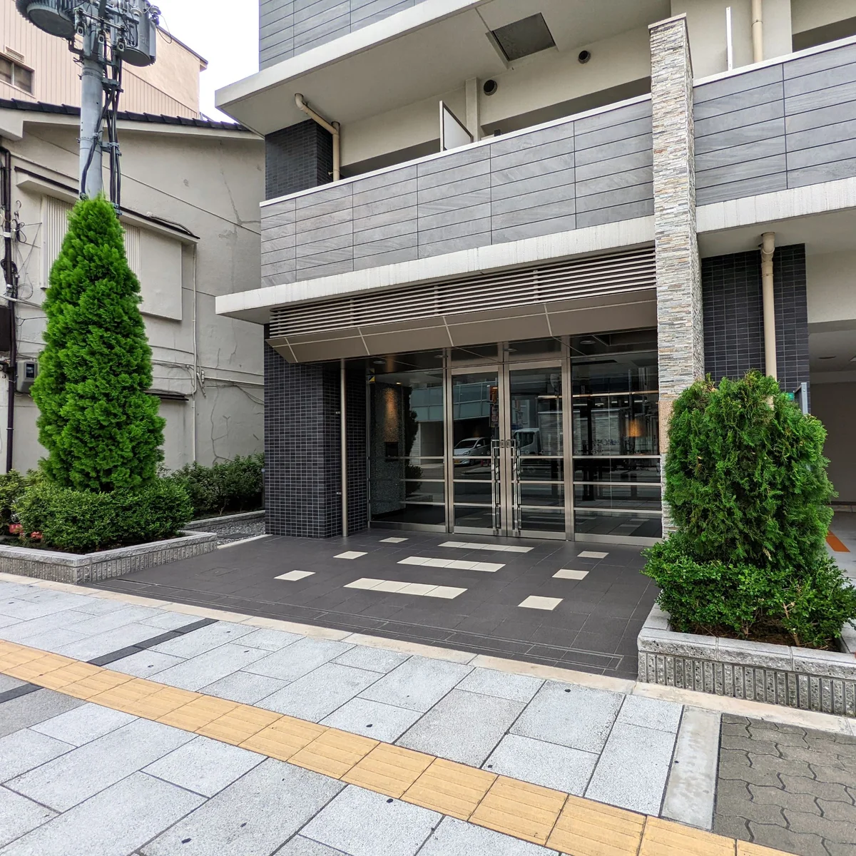 外玄関