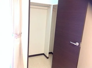 ウォークインクローゼットです。