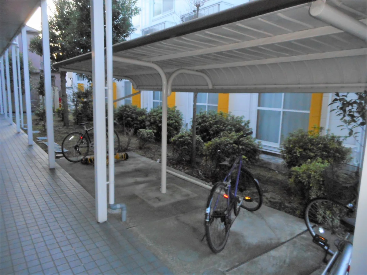 屋根付き駐輪場
