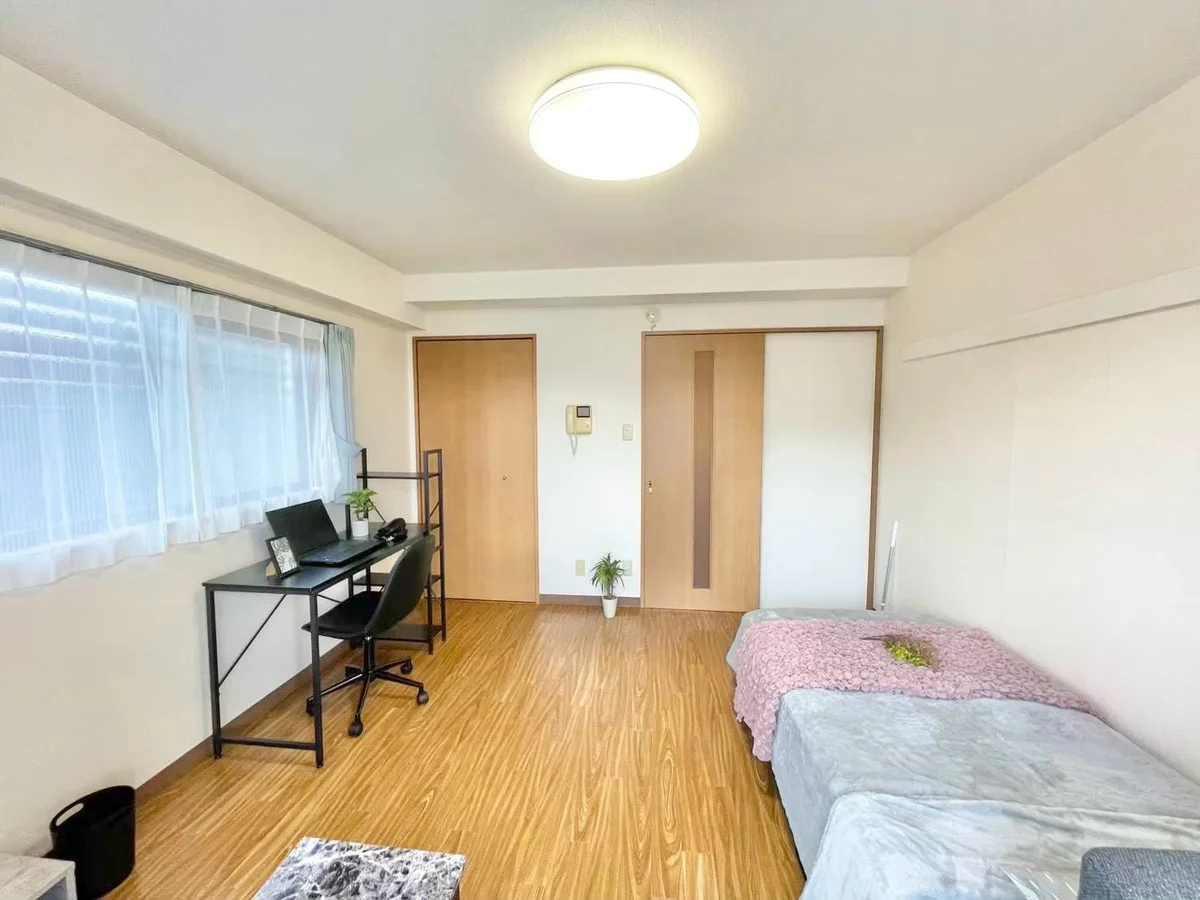 ※撮影用の観察植物・食器調理器具・雑貨類等はございません。※写真は現況優先