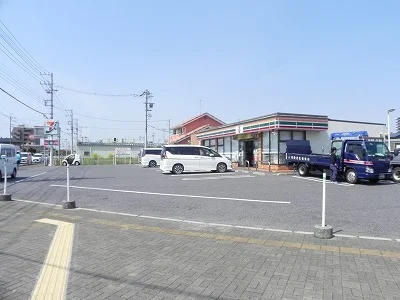 セブンイレブンまで500m