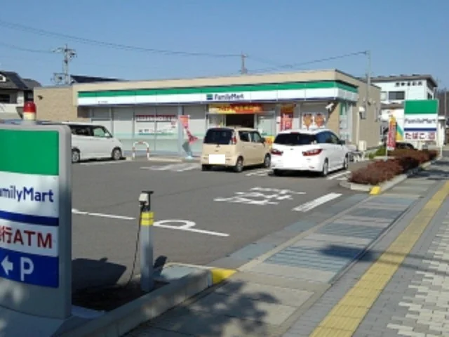 ファミリーマート篠ノ井杵淵店まで450m