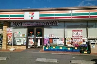 セブンイレブンまで850m