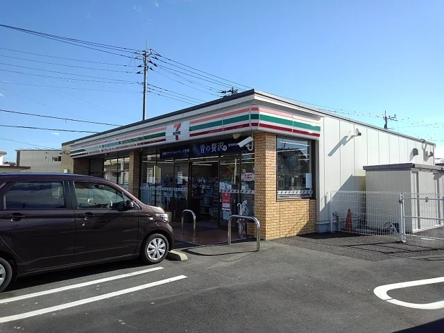 セブンイレブン富士市下横割店まで700m
