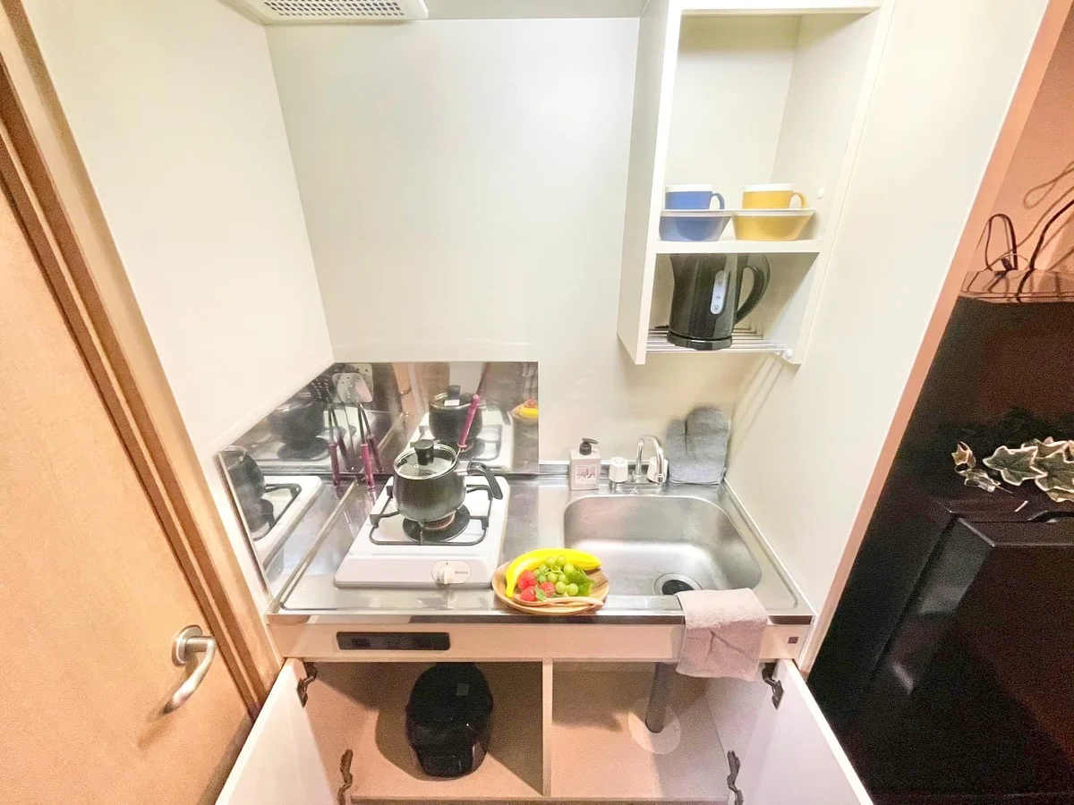※撮影用の観察植物・食器調理器具・雑貨類等はございません。※写真は現況優先