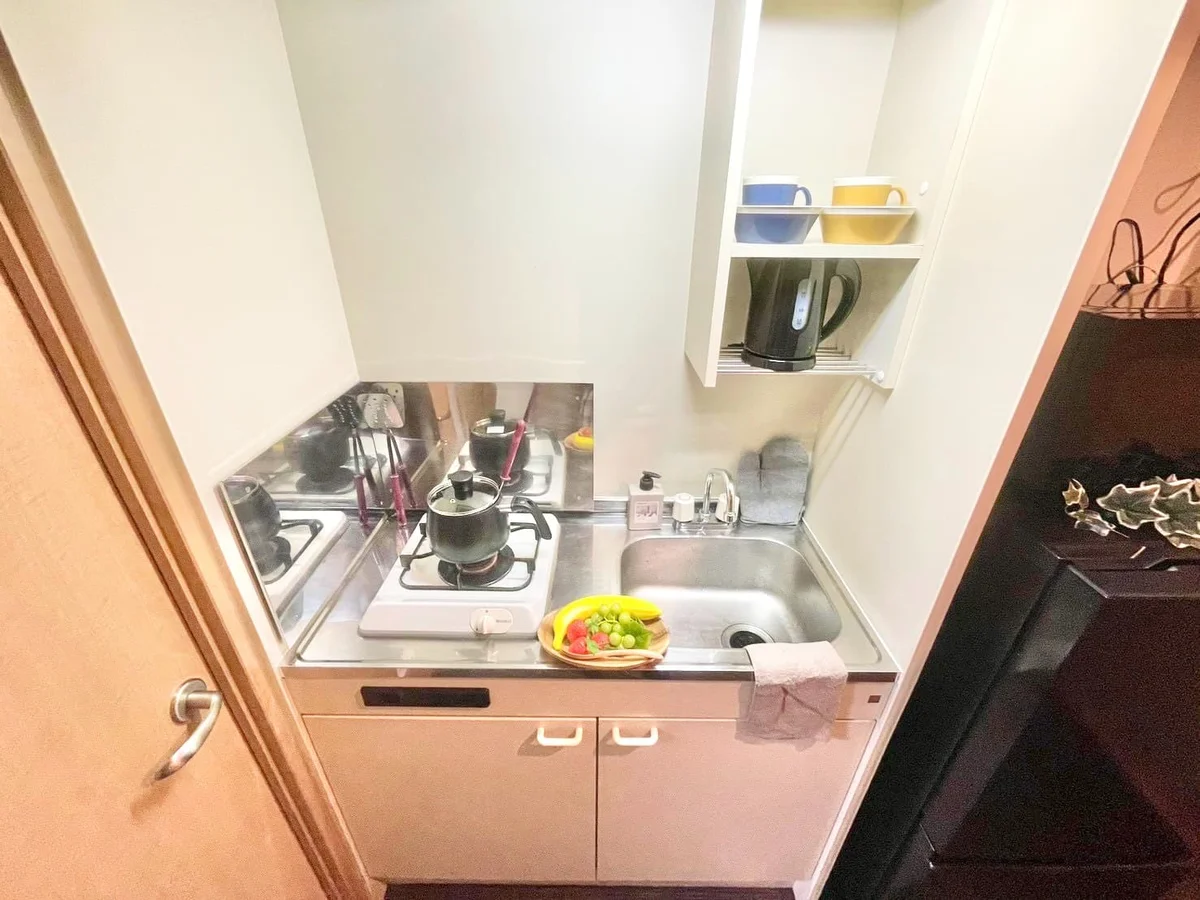 ※撮影用の観察植物・食器調理器具・雑貨類等はございません。※写真は現況優先