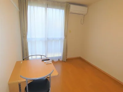 家具家電が備え付けのお部屋です