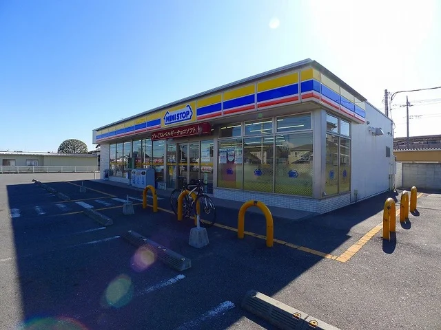 ミニストップ館林赤土町店まで450m