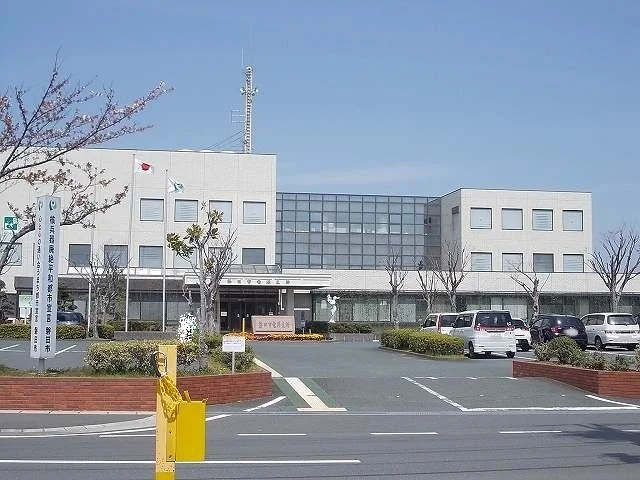 磐田市役所竜洋支所まで550m