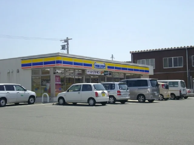ミニストップ浜松北島町店まで550m