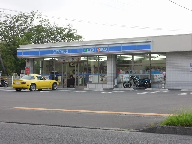 ローソン清水宮加三店まで1000m