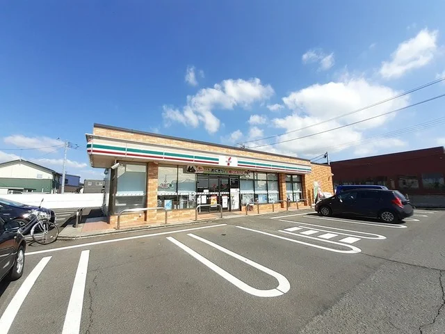 セブンイレブン五泉寺沢店まで260m